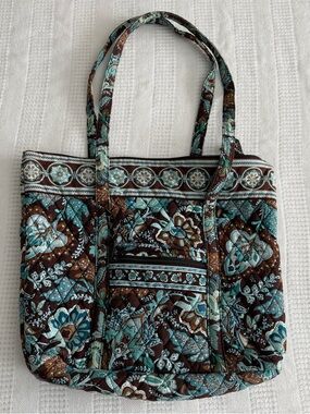 Vera Bradley Quilted Java Blue Medium Tote Retired Pattern